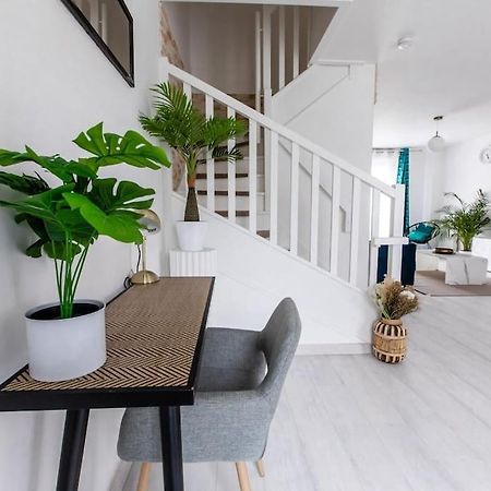 Ferienwohnung Forest Chic : Maison San Marina Parmain Exterior foto