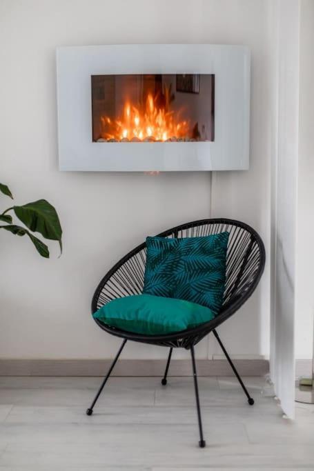 Ferienwohnung Forest Chic : Maison San Marina Parmain Exterior foto